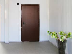 Предлагаем входные железные двери в квартиру DoorHan ЭКО 980х2050 в Жезказгане по выгодной цене